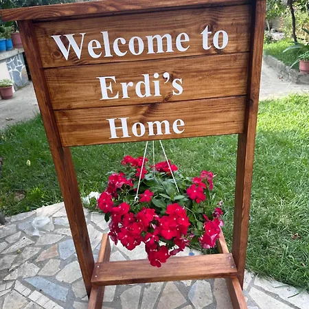 Erdi's Vakantiehuis Berat