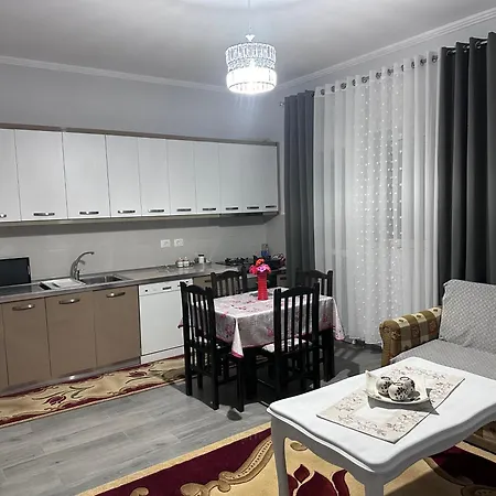 Holiday home Erdi's
